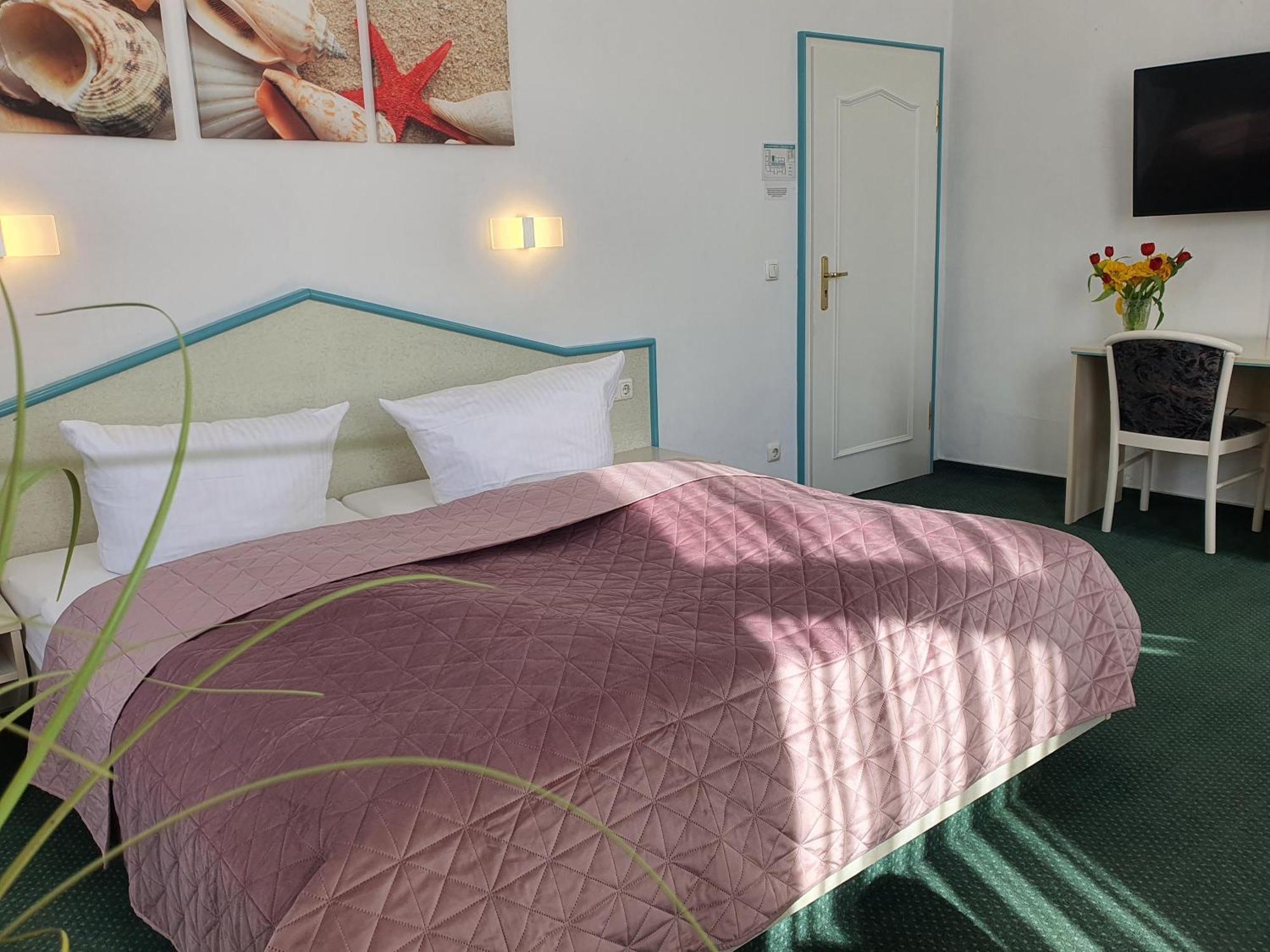 Baltisches Haus Pension Moll ツィノヴィッツ エクステリア 写真